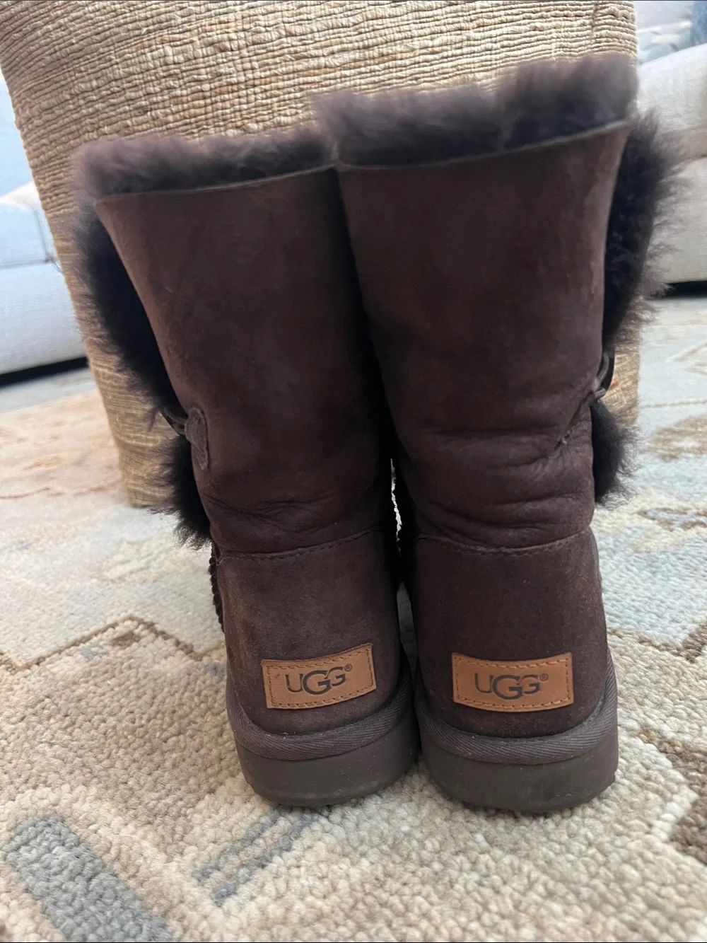 UGG short boot